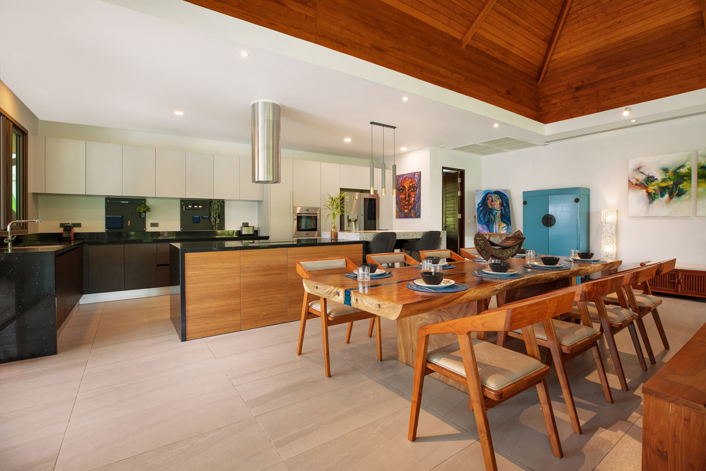 luxury villas phuket